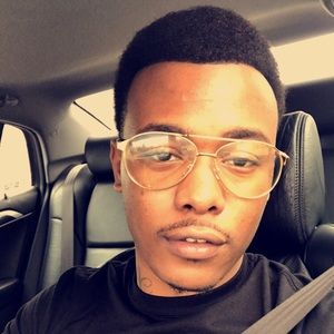 Meet your Posher, Tray